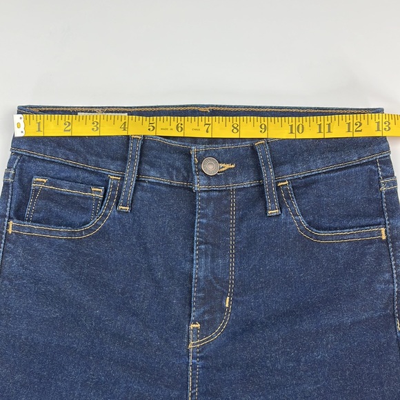 LEVI'S Premium⎮720 High Rise Super Skinny⎮W26 L30 - Picture 11 of 15